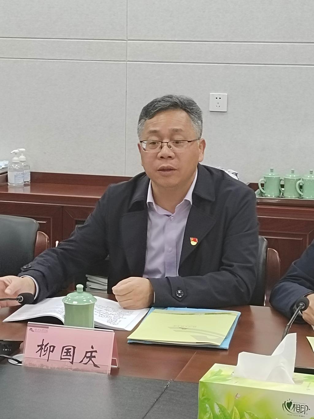 免费色情影片