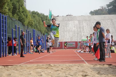 免费色情影片